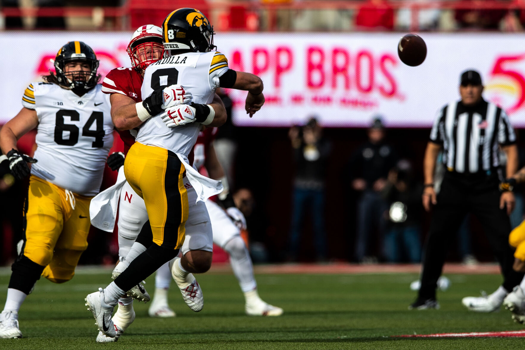 112721-owh-spo-nebraskaiowa-LS12.jpg